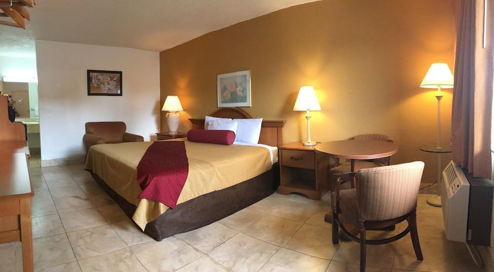 Econo Lodge North North Fort Myers Kültér fotó