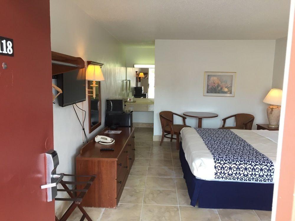 Econo Lodge North North Fort Myers Kültér fotó