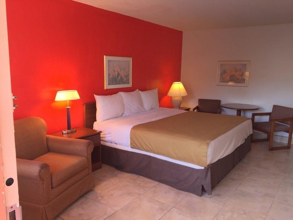 Econo Lodge North North Fort Myers Kültér fotó