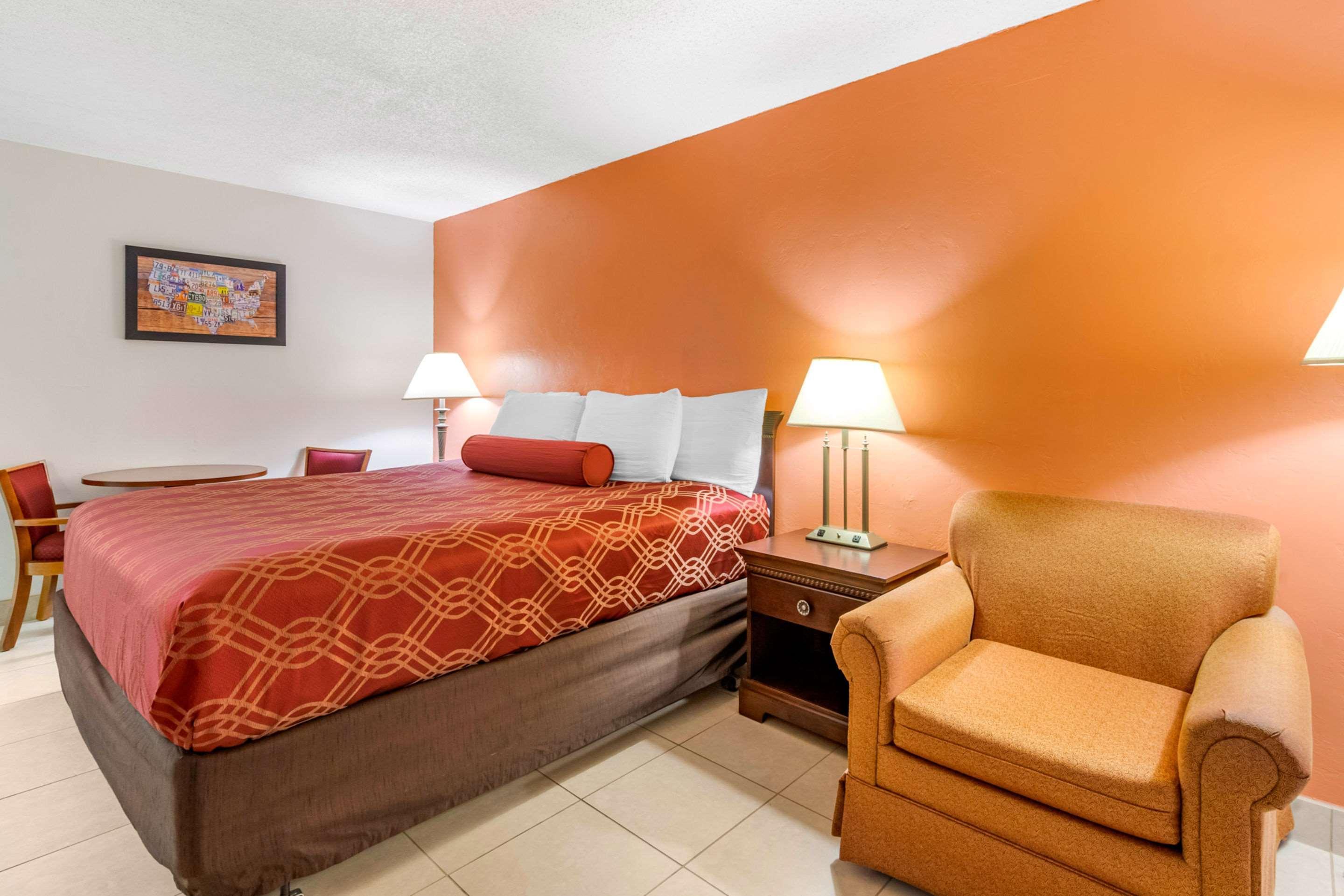 Econo Lodge North North Fort Myers Kültér fotó