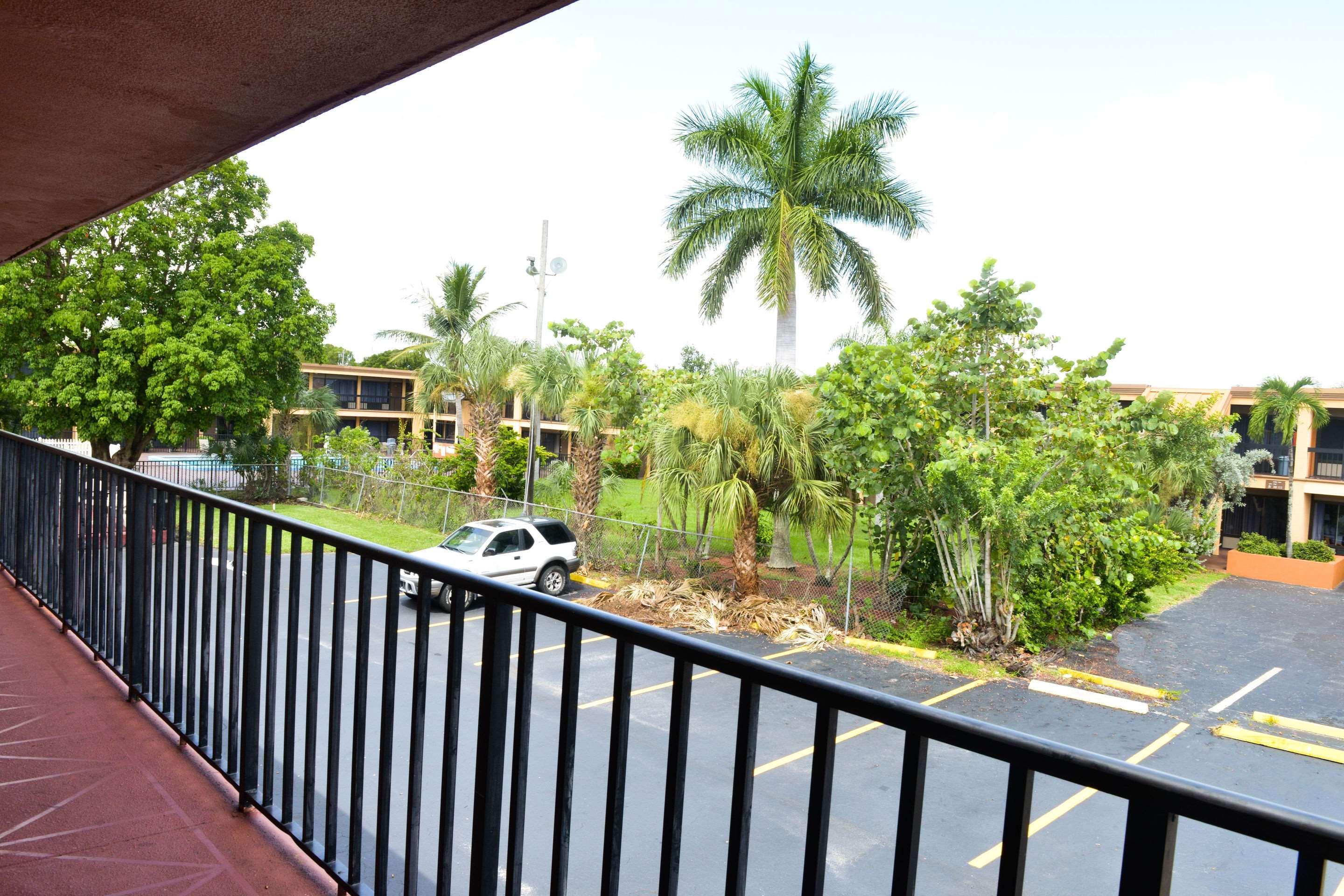 Econo Lodge North North Fort Myers Kültér fotó