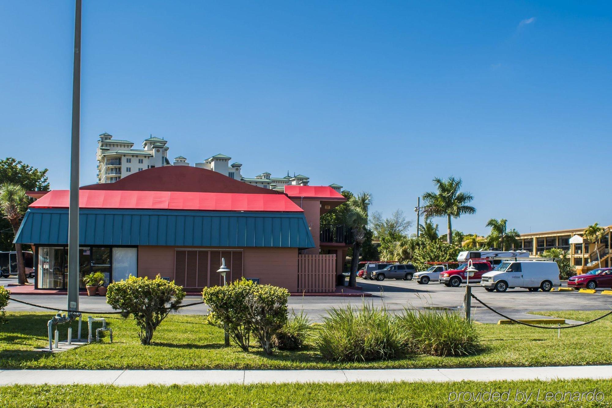 Econo Lodge North North Fort Myers Kültér fotó